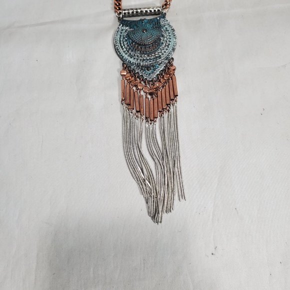 Gimmicks silver snake chain fringe necklace - Picture 5 of 10